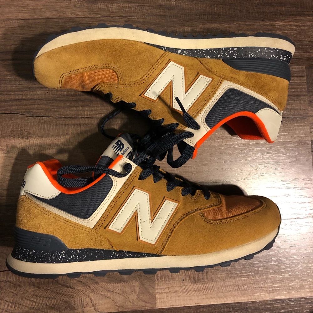 New Balance 574 classics, tan/navy 9.5